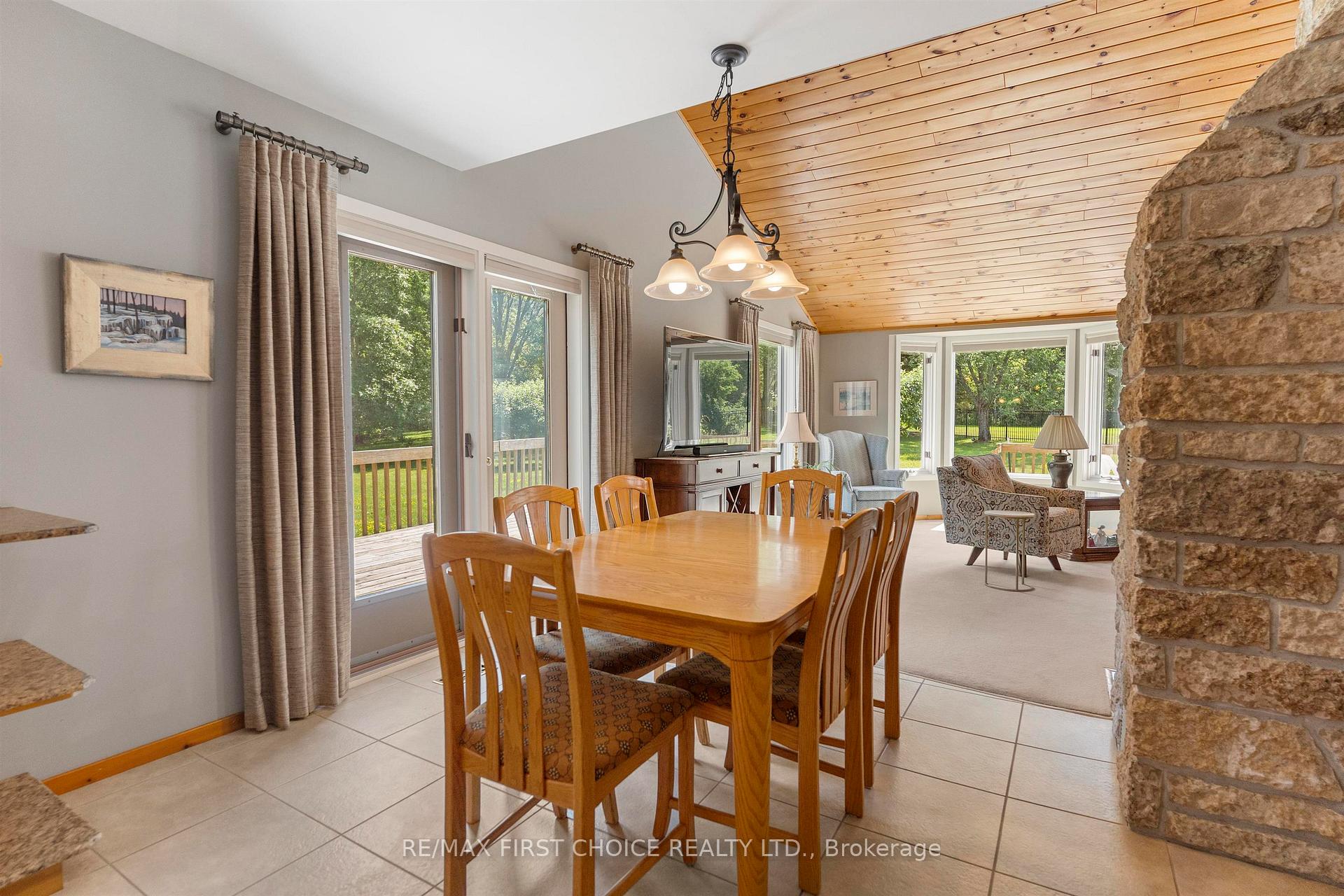 Photo 14 of 4306 Oak Heights Place, Thunder Bay, Mountain Road — HOMEH
