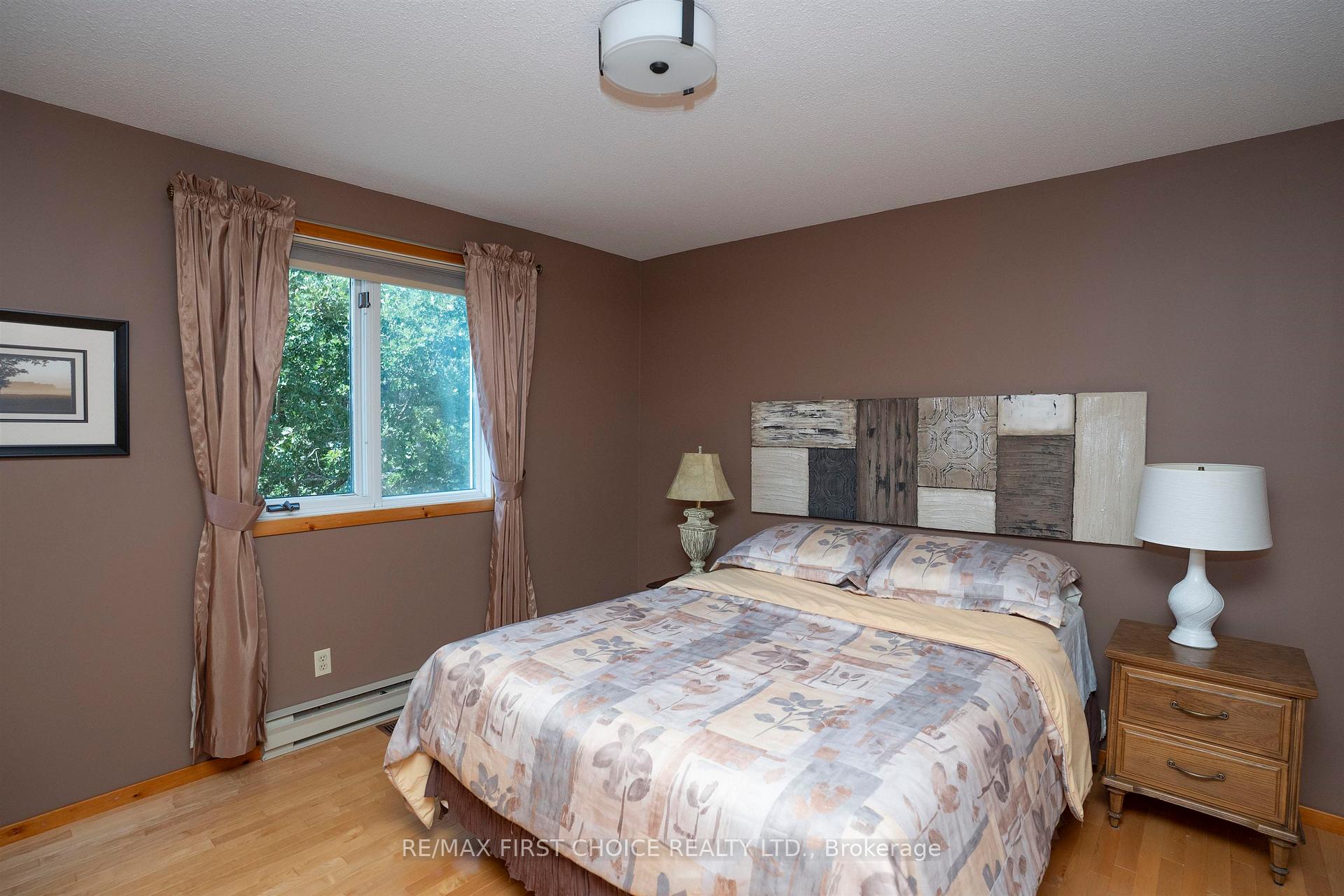 Photo 25 of 4306 Oak Heights Place, Thunder Bay, Mountain Road — HOMEH