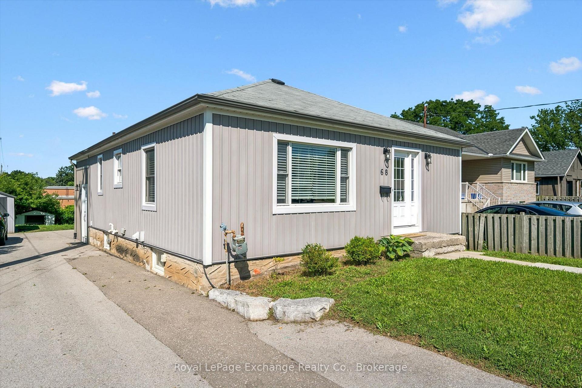 Photo of 68 Elgin Street S