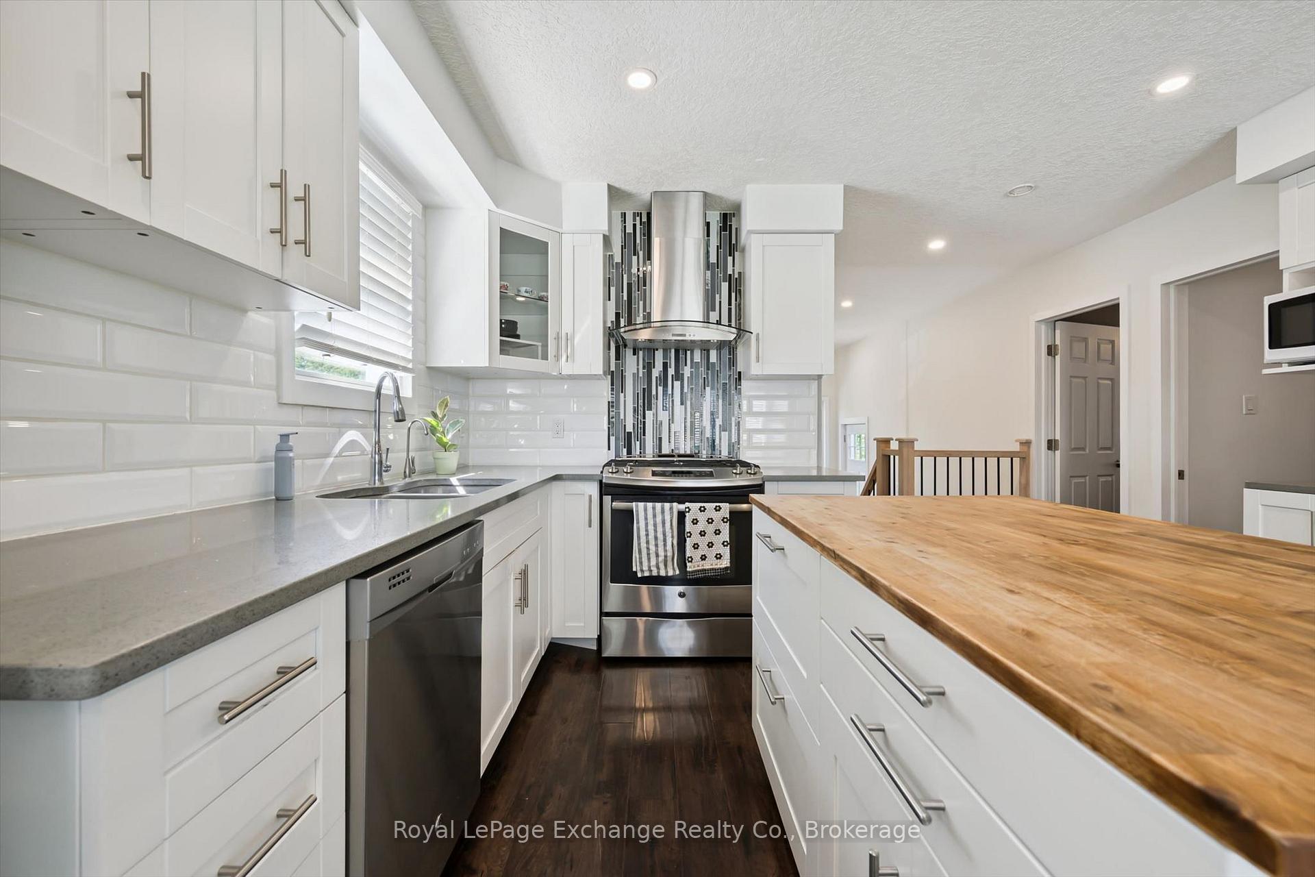 Photo 13 of 68 Elgin Street S, Cambridge, Alison — HOMEH