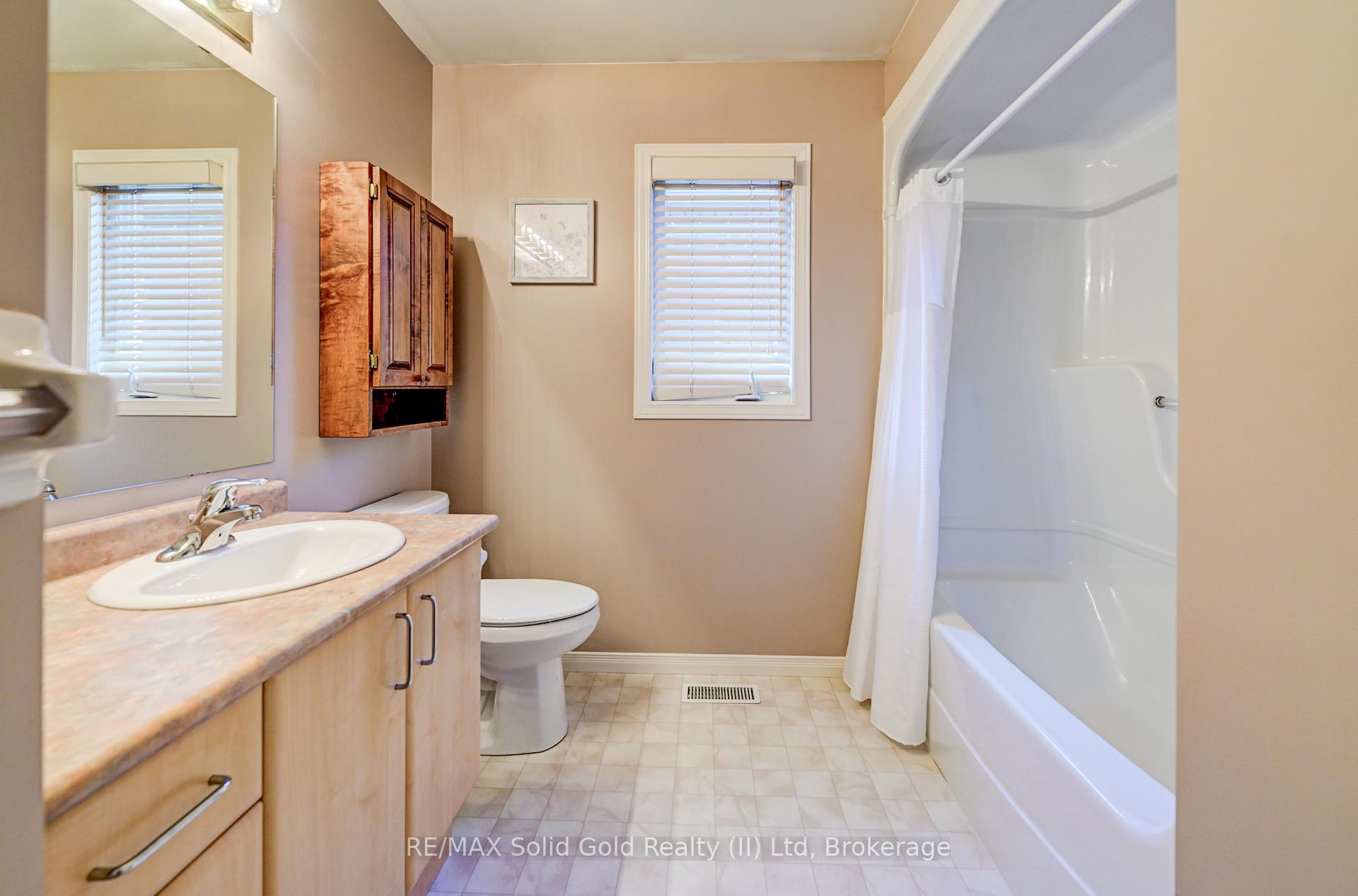Photo 19 of Unit 8, 1662 Erbs Road, Wilmot — HOMEH