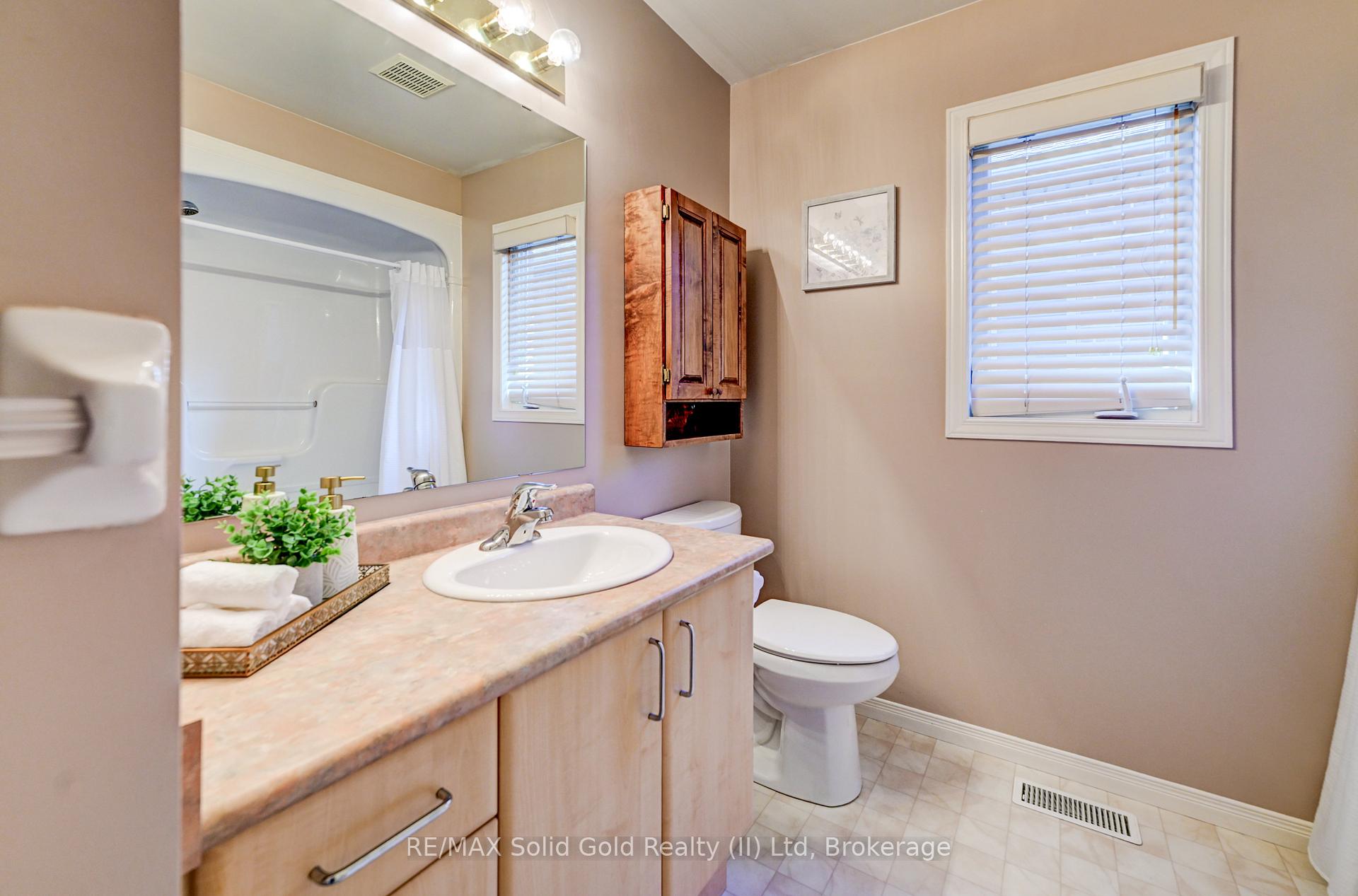 Photo 20 of Unit 8, 1662 Erbs Road, Wilmot — HOMEH