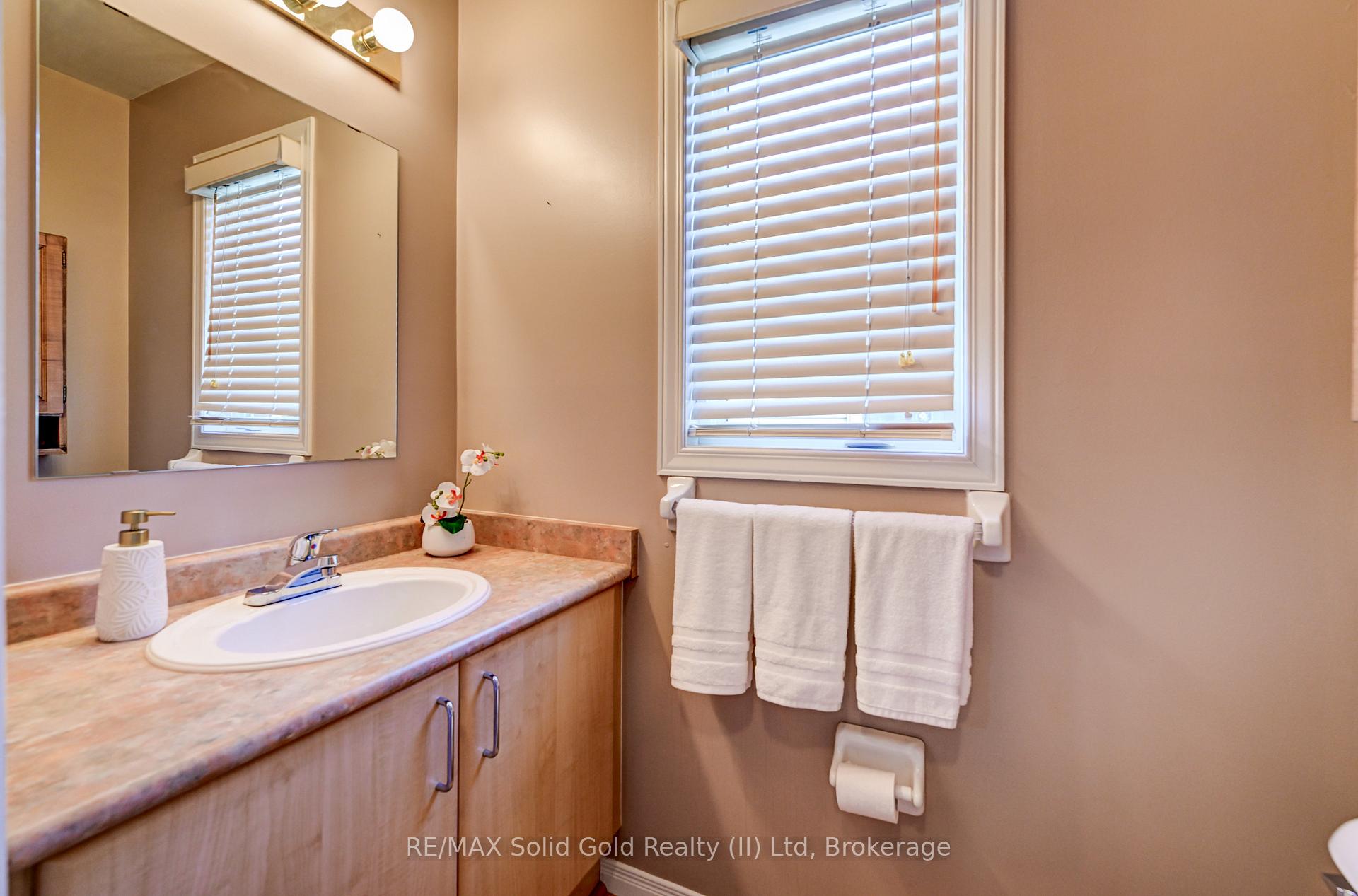 Photo 22 of Unit 8, 1662 Erbs Road, Wilmot — HOMEH