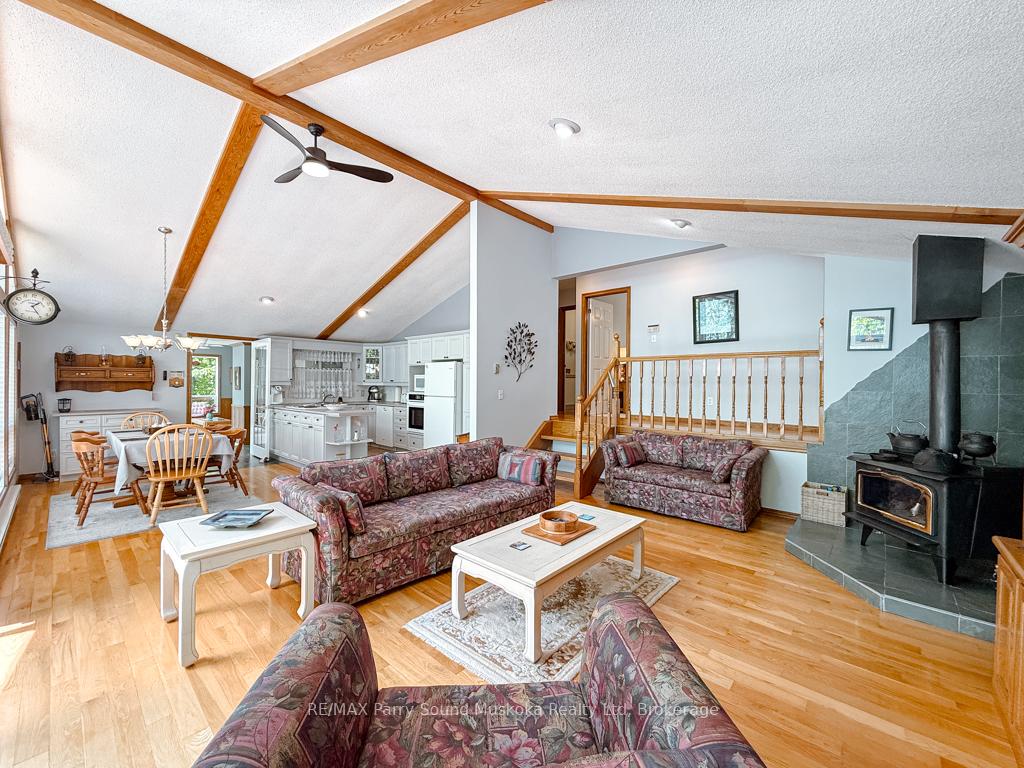 Photo 13 of 17 Lizzie's Lane, McKellar — HOMEH