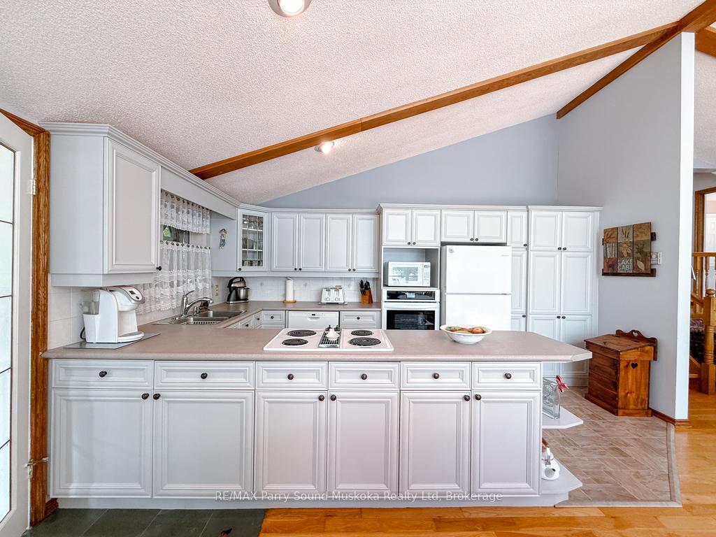 Photo 14 of 17 Lizzie's Lane, McKellar — HOMEH