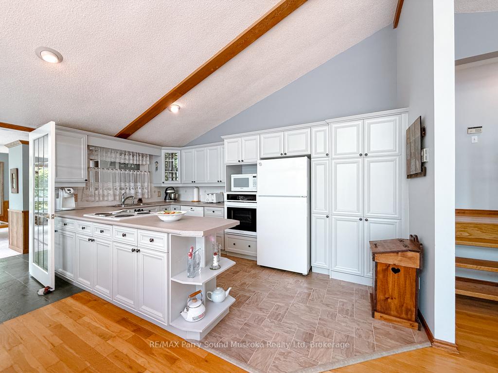 Photo 15 of 17 Lizzie's Lane, McKellar — HOMEH