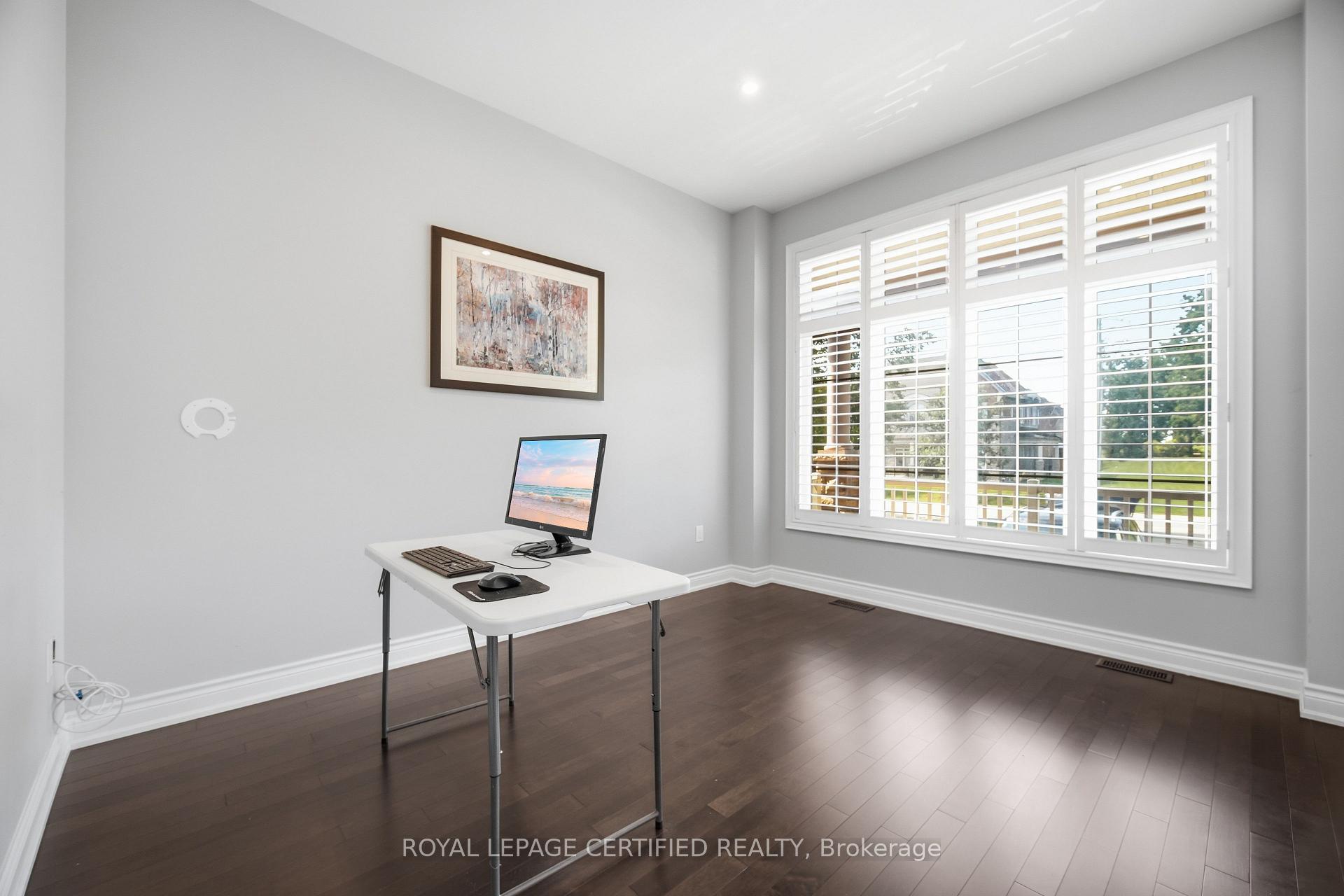 Photo 16 of 8833 Creditview Road, Brampton, Credit Valley — HOMEH