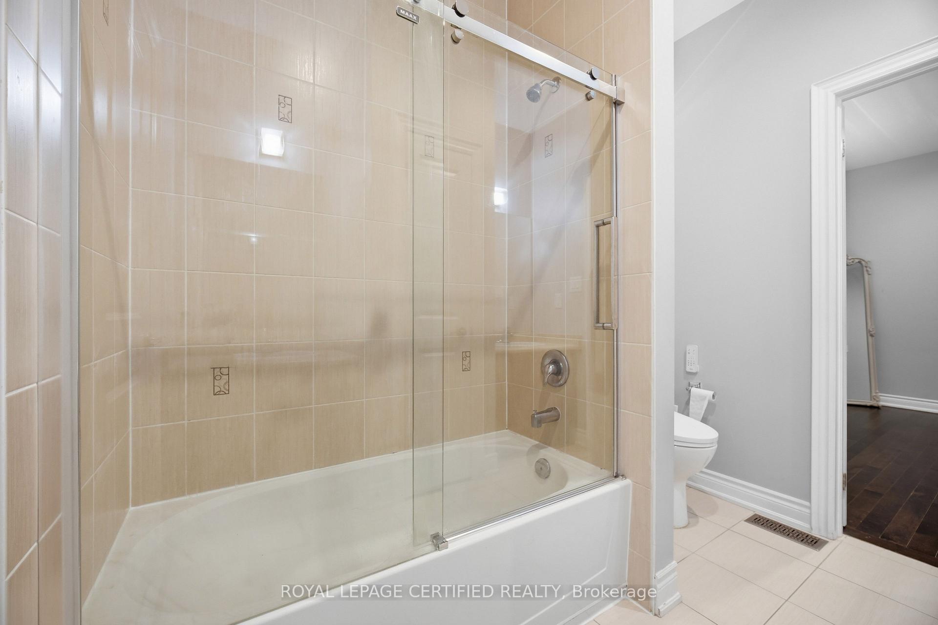 Photo 31 of 8833 Creditview Road, Brampton, Credit Valley — HOMEH
