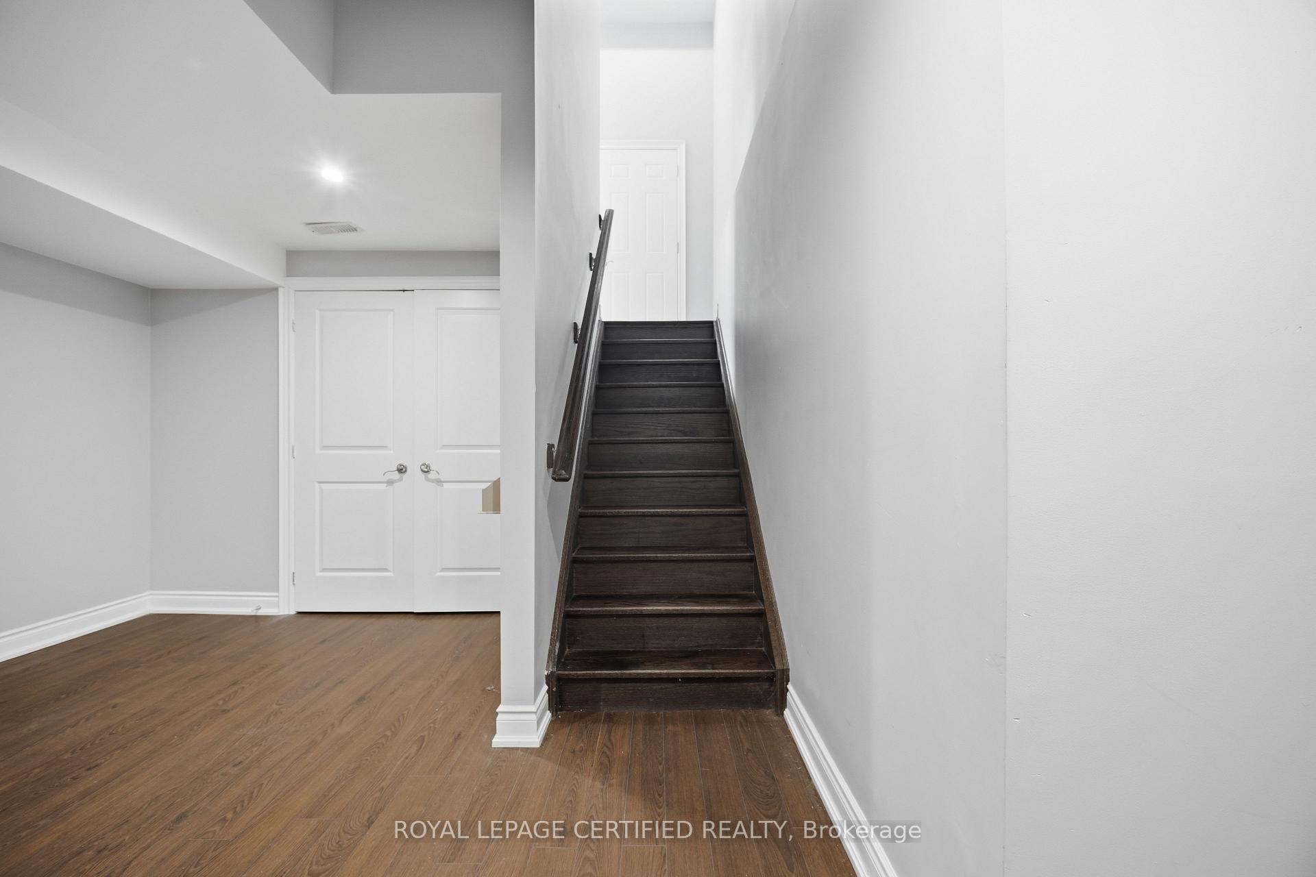 Photo 33 of 8833 Creditview Road, Brampton, Credit Valley — HOMEH