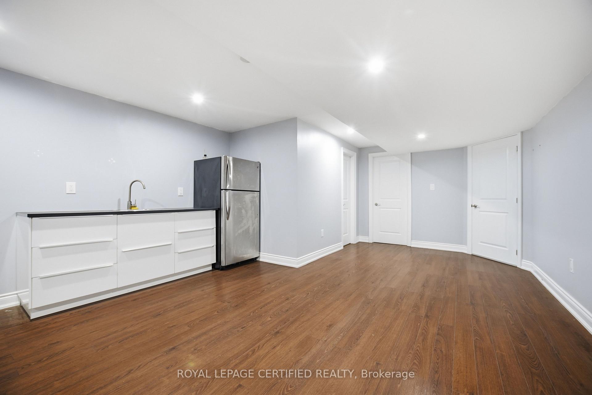 Photo 34 of 8833 Creditview Road, Brampton, Credit Valley — HOMEH
