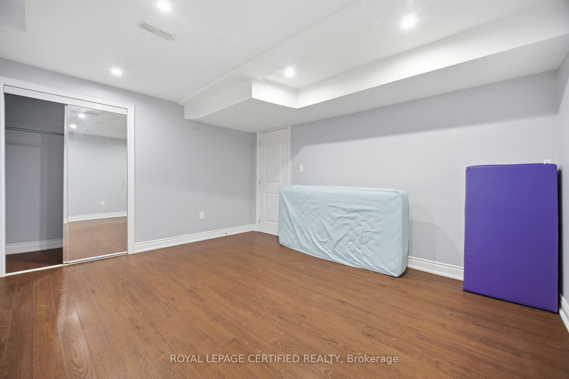 Photo 42 of 8833 Creditview Road, Brampton, Credit Valley — HOMEH