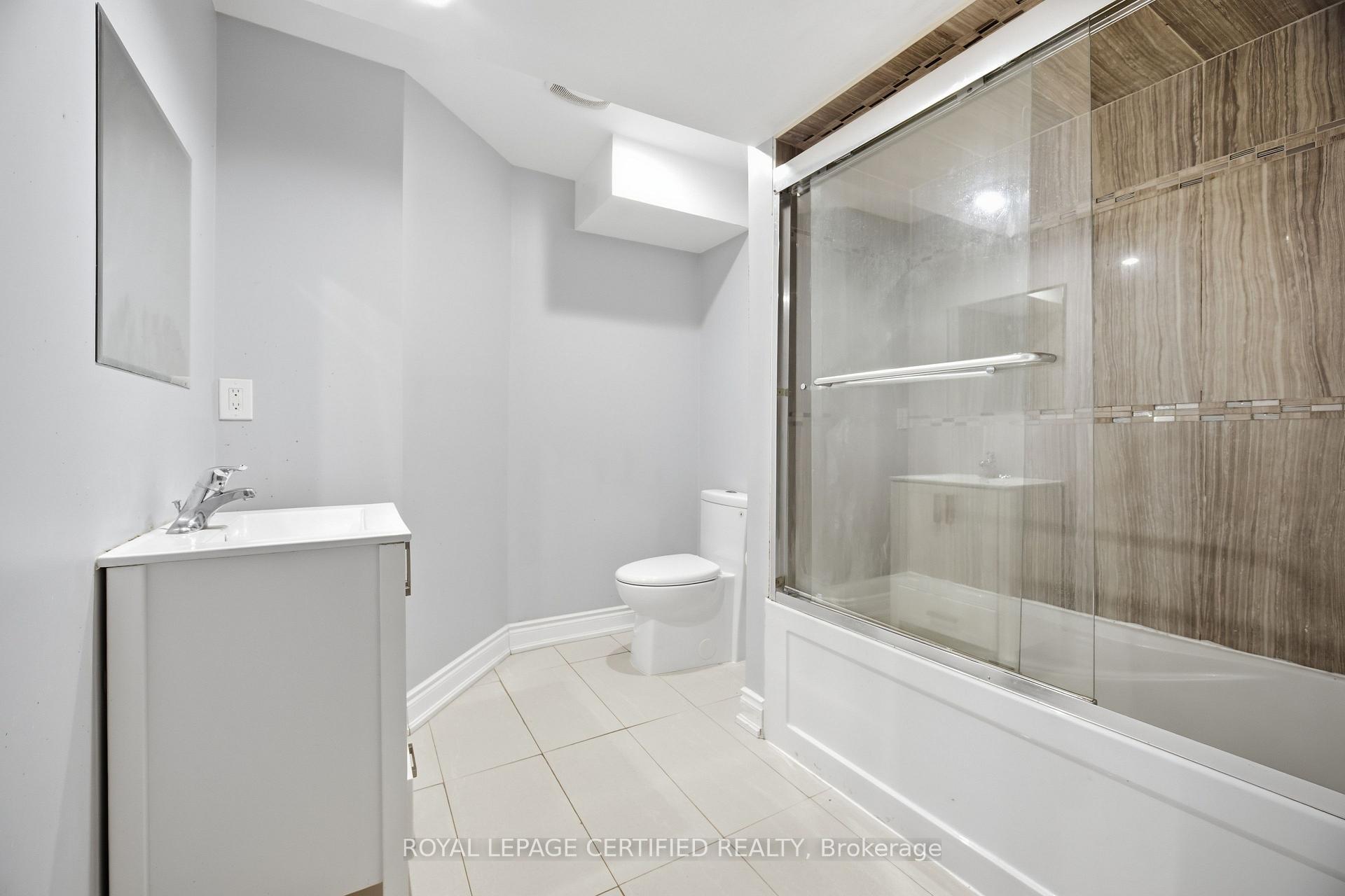 Photo 43 of 8833 Creditview Road, Brampton, Credit Valley — HOMEH