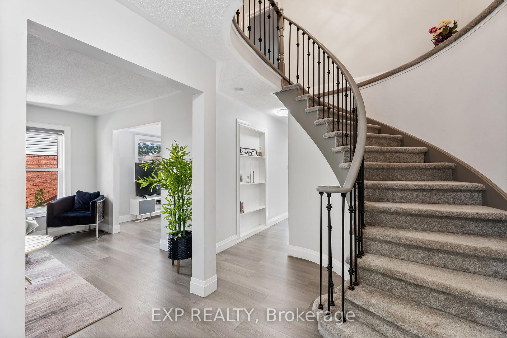 Photo 10 of 10 Elephant Hill Drive, Clarington, Bowmanville — HOMEH