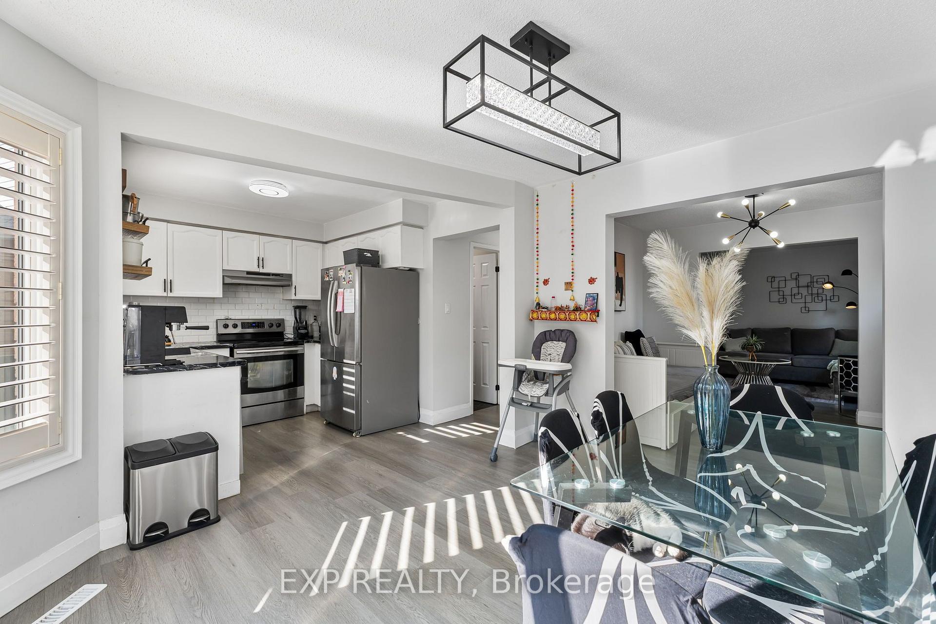 Photo 21 of 10 Elephant Hill Drive, Clarington, Bowmanville — HOMEH