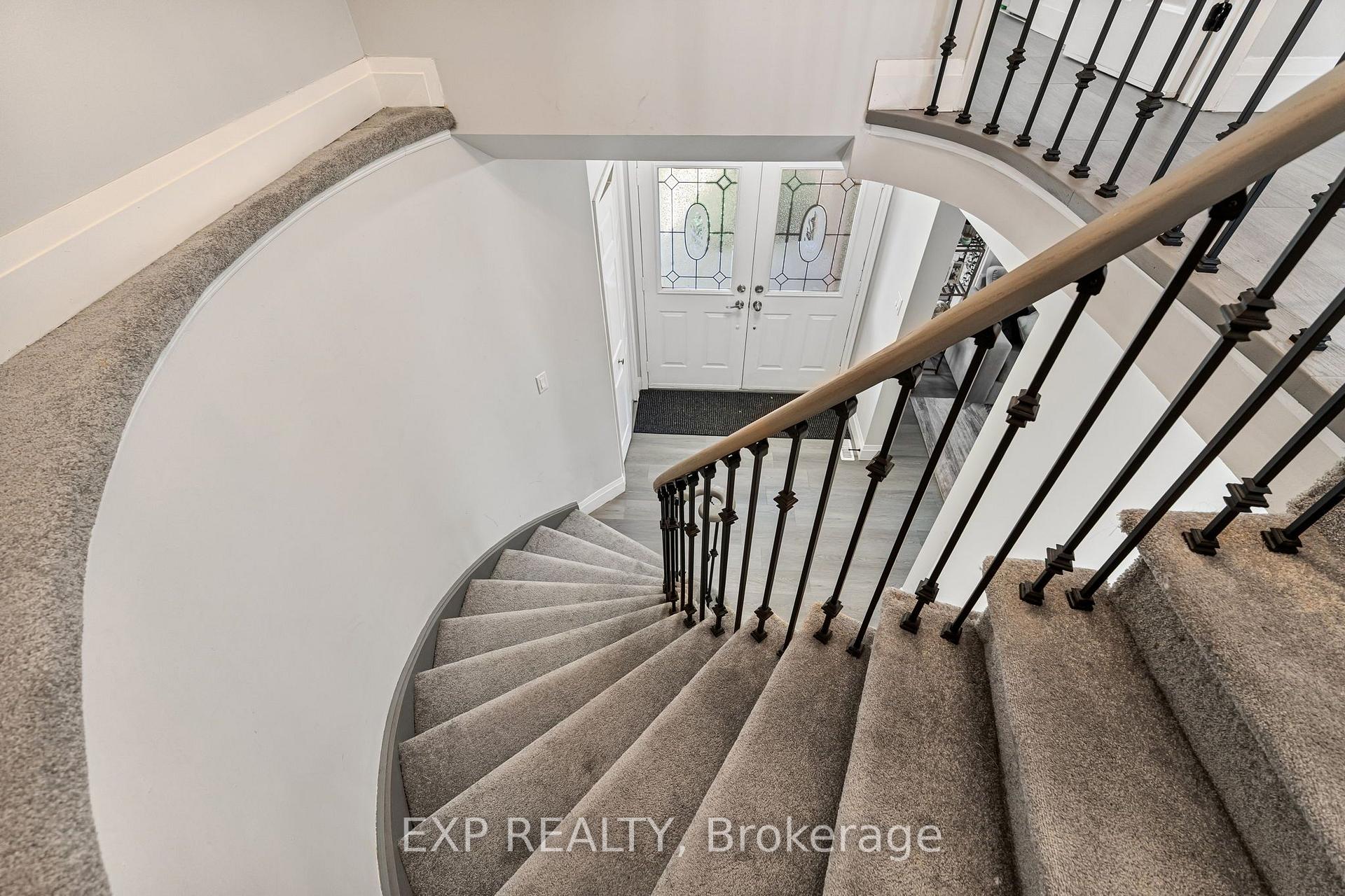 Photo 27 of 10 Elephant Hill Drive, Clarington, Bowmanville — HOMEH