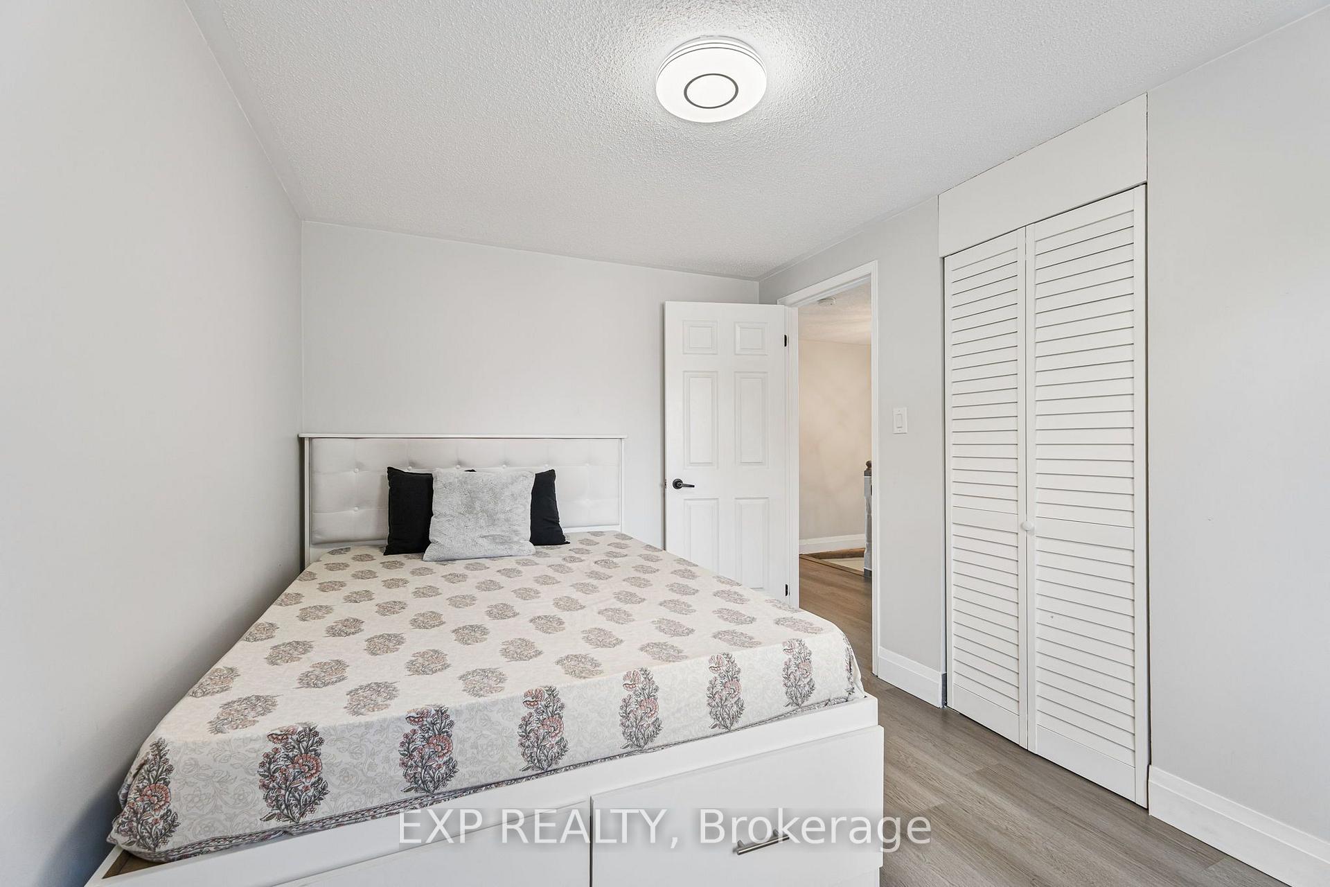 Photo 36 of 10 Elephant Hill Drive, Clarington, Bowmanville — HOMEH