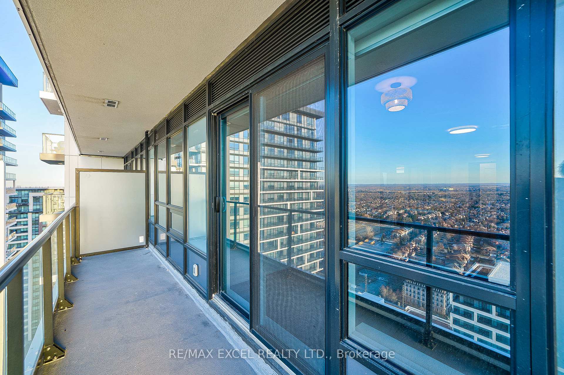 Photo 33 of Unit 3508, 8 Water Walk Drive, Markham, Unionville — HOMEH