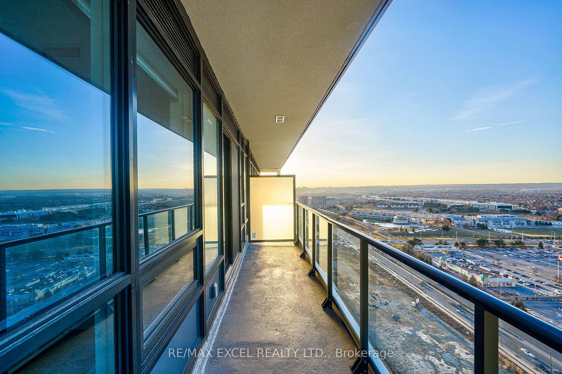 Photo 35 of Unit 3508, 8 Water Walk Drive, Markham, Unionville — HOMEH