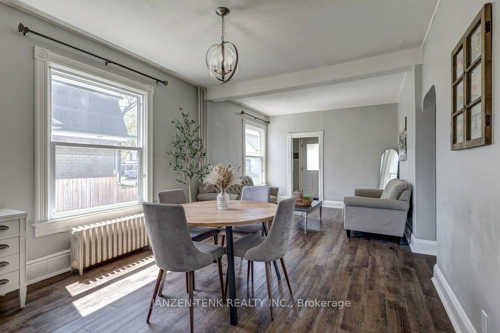 Photo 6 of 17 Oak Street, Aylmer — HOMEH