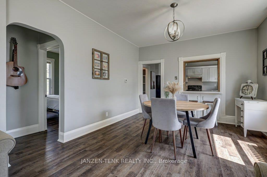 Photo 7 of 17 Oak Street, Aylmer — HOMEH