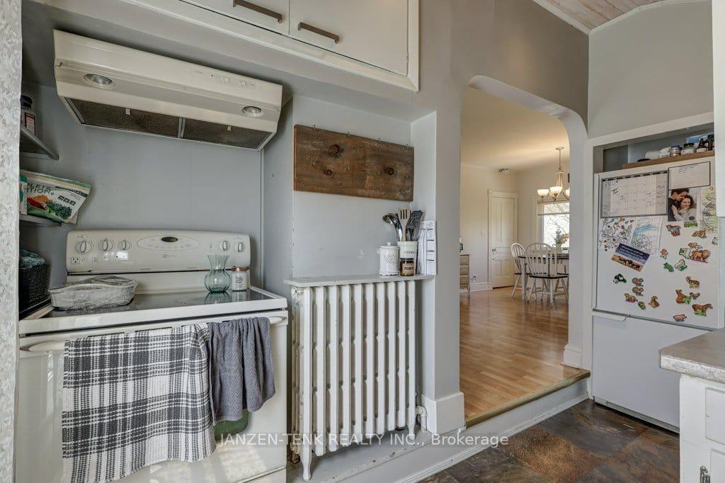 Photo 22 of 17 Oak Street, Aylmer — HOMEH