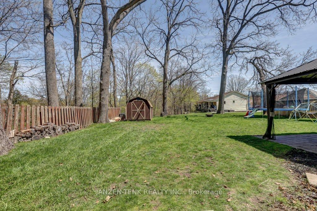 Photo 32 of 17 Oak Street, Aylmer — HOMEH