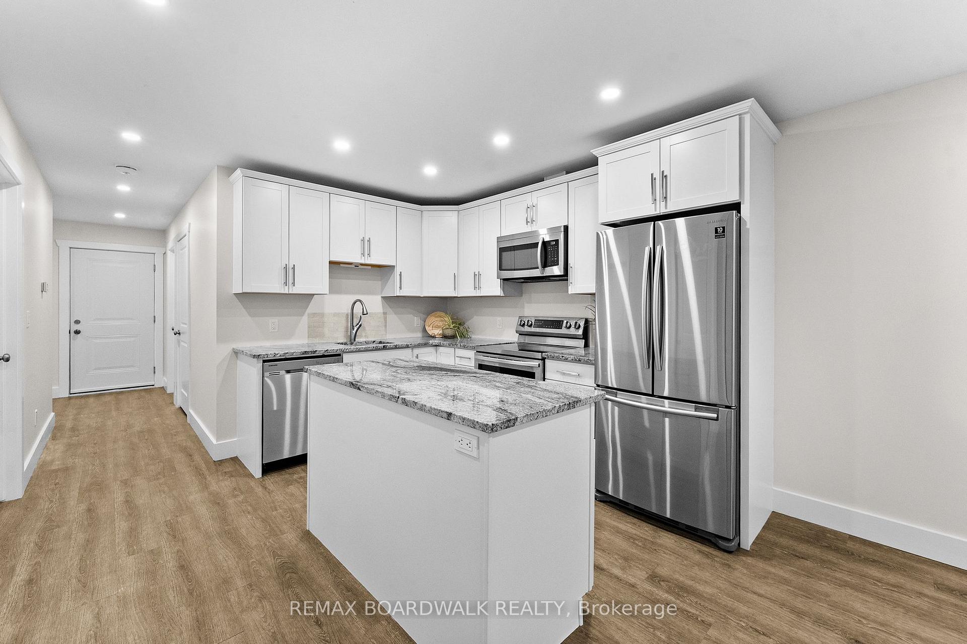 Photo 7 of Unit D, 32 David Street, Edwardsburgh/Cardinal, Edwardsburgh/Cardinal Twp — HOMEH