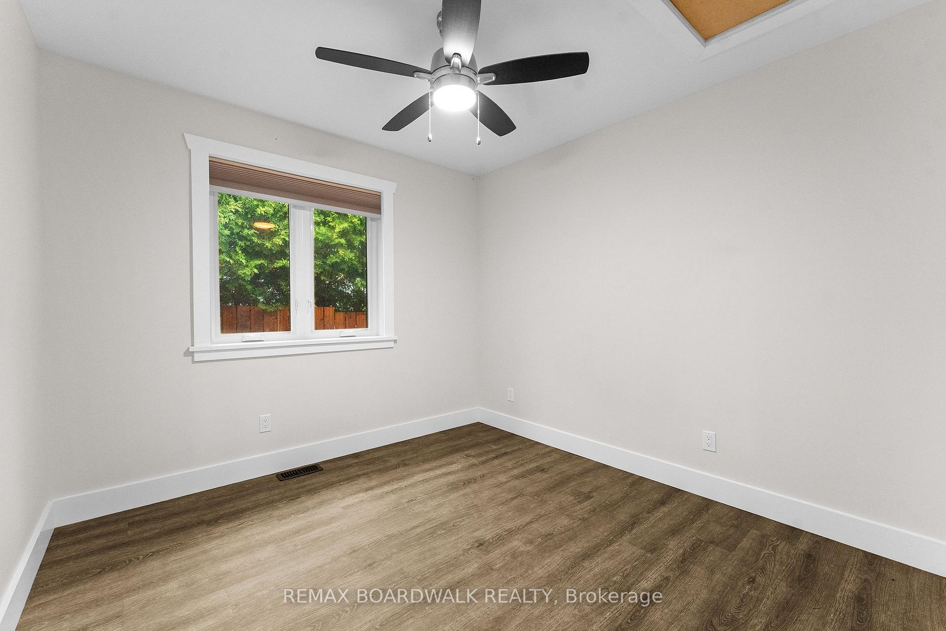 Photo 11 of Unit D, 32 David Street, Edwardsburgh/Cardinal, Edwardsburgh/Cardinal Twp — HOMEH