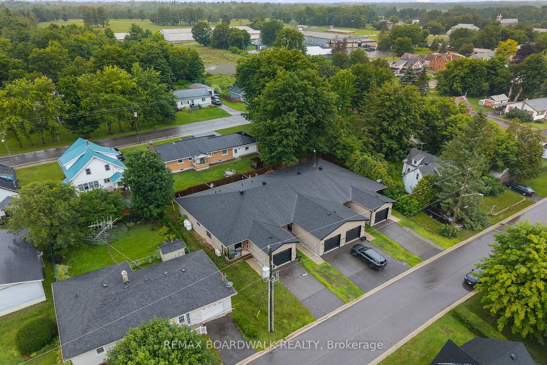 Photo 7 of Unit A, 32 David Street, Edwardsburgh/Cardinal, Edwardsburgh/Cardinal Twp — HOMEH