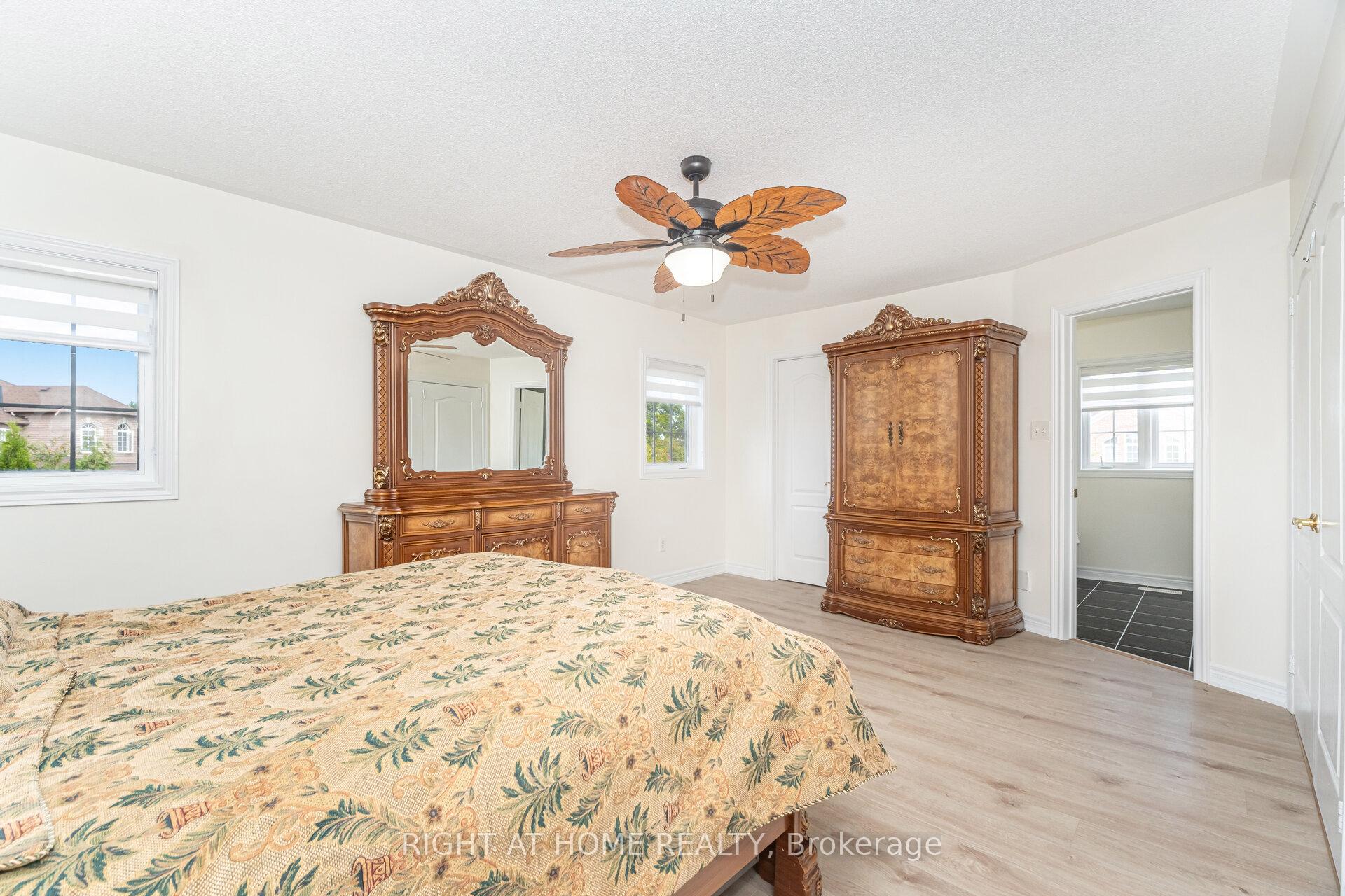 Photo 21 of 2 Melrose Gardens, Brampton, Snelgrove — HOMEH