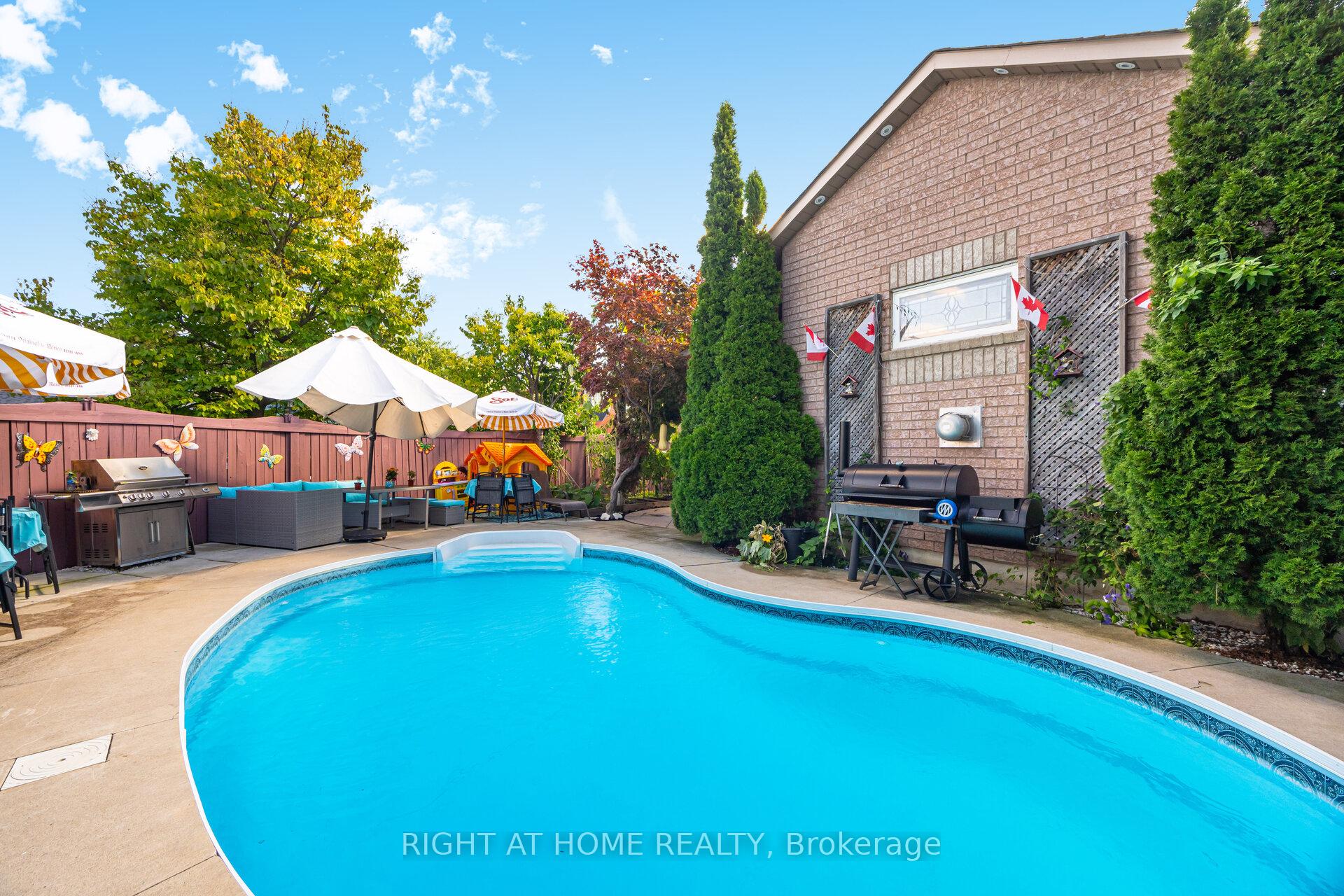 Photo 42 of 2 Melrose Gardens, Brampton, Snelgrove — HOMEH