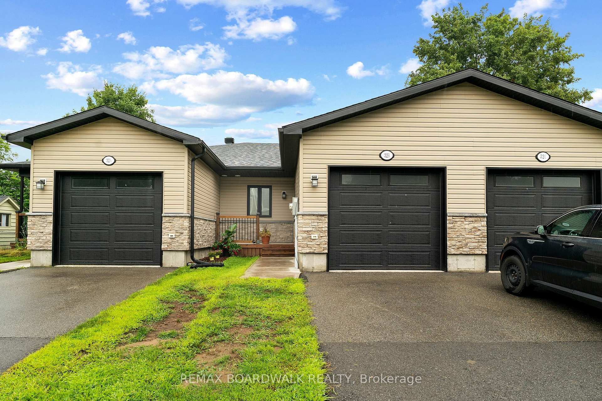 Photo 1 of Unit B, 32 David Street, Edwardsburgh/Cardinal, Edwardsburgh/Cardinal Twp — HOMEH