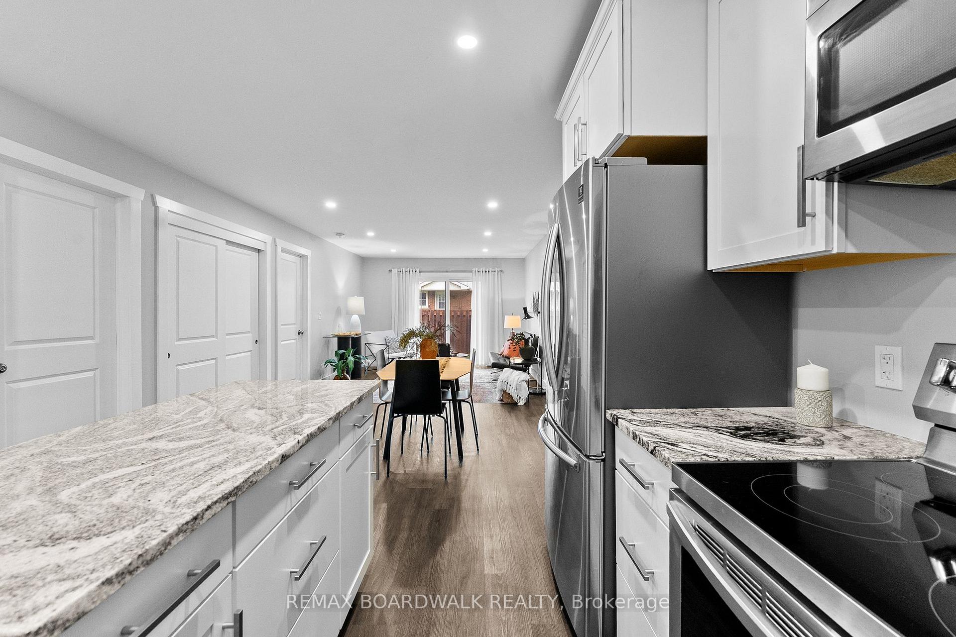 Photo 12 of Unit B, 32 David Street, Edwardsburgh/Cardinal, Edwardsburgh/Cardinal Twp — HOMEH
