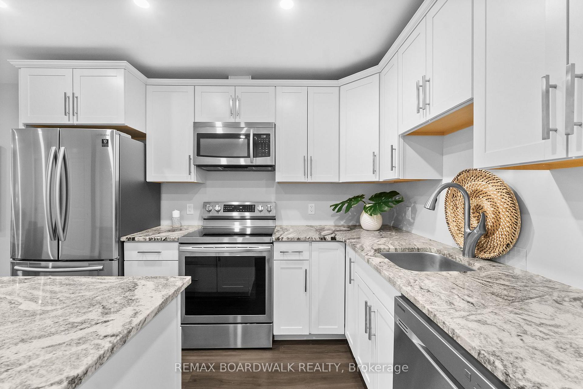 Photo 16 of Unit B, 32 David Street, Edwardsburgh/Cardinal, Edwardsburgh/Cardinal Twp — HOMEH