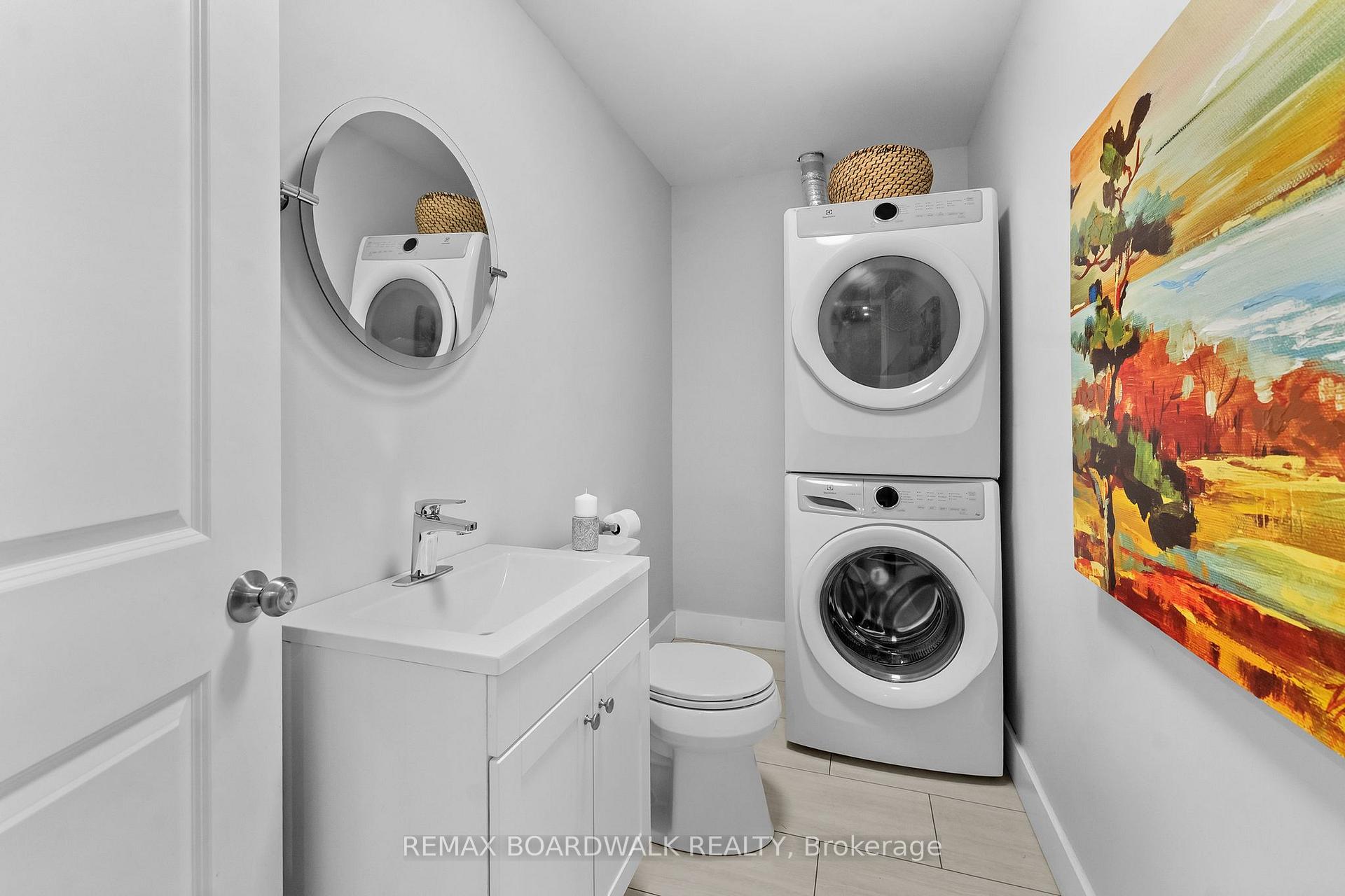 Photo 21 of Unit B, 32 David Street, Edwardsburgh/Cardinal, Edwardsburgh/Cardinal Twp — HOMEH
