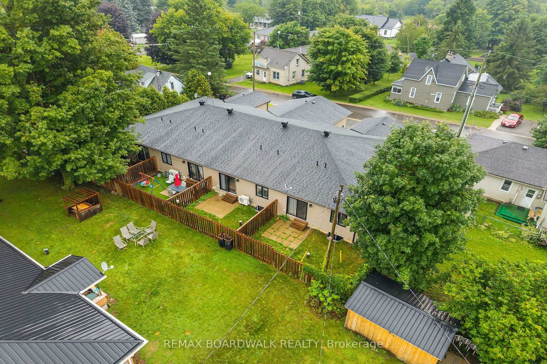 Photo 29 of Unit B, 32 David Street, Edwardsburgh/Cardinal, Edwardsburgh/Cardinal Twp — HOMEH
