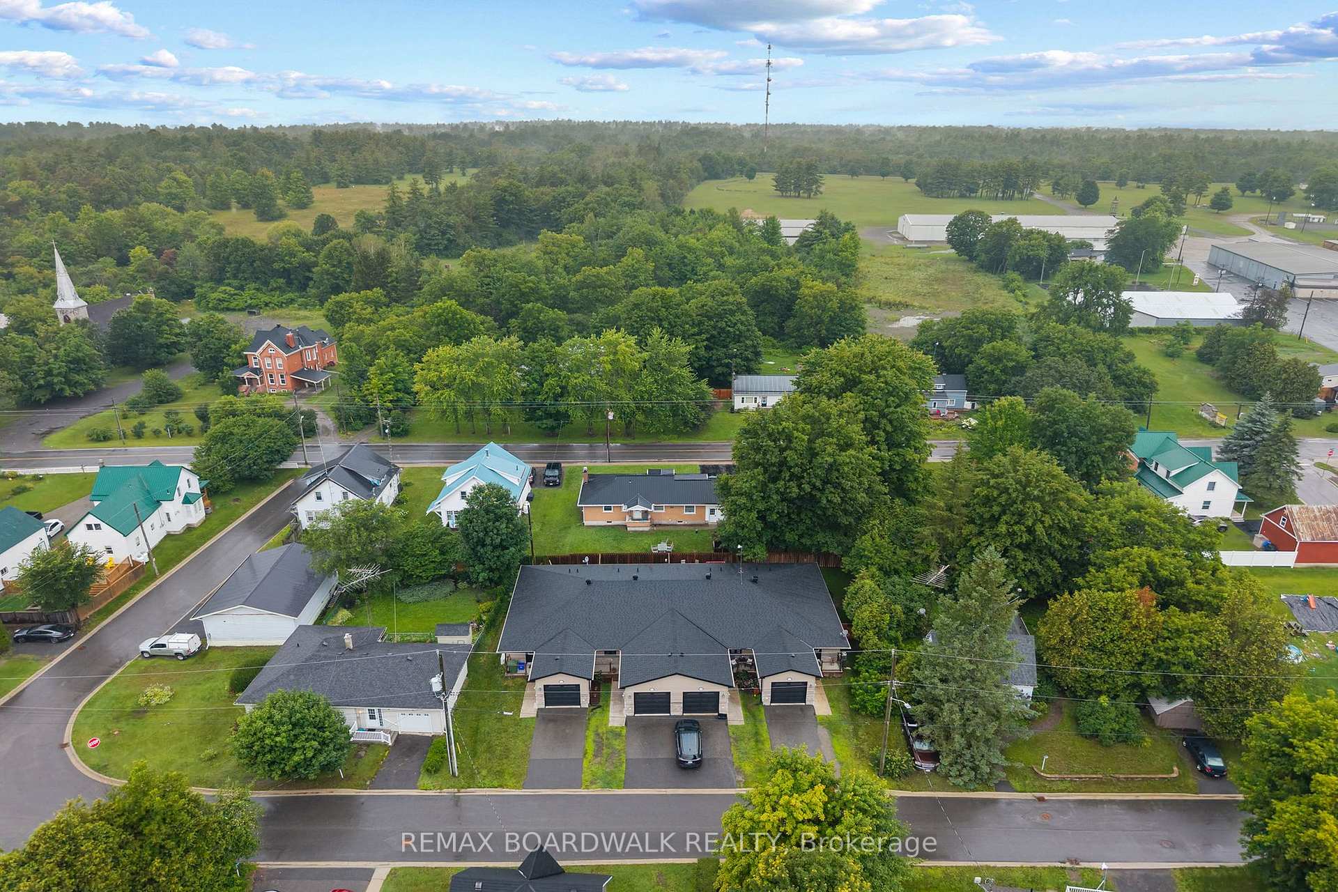 Photo 31 of Unit B, 32 David Street, Edwardsburgh/Cardinal, Edwardsburgh/Cardinal Twp — HOMEH
