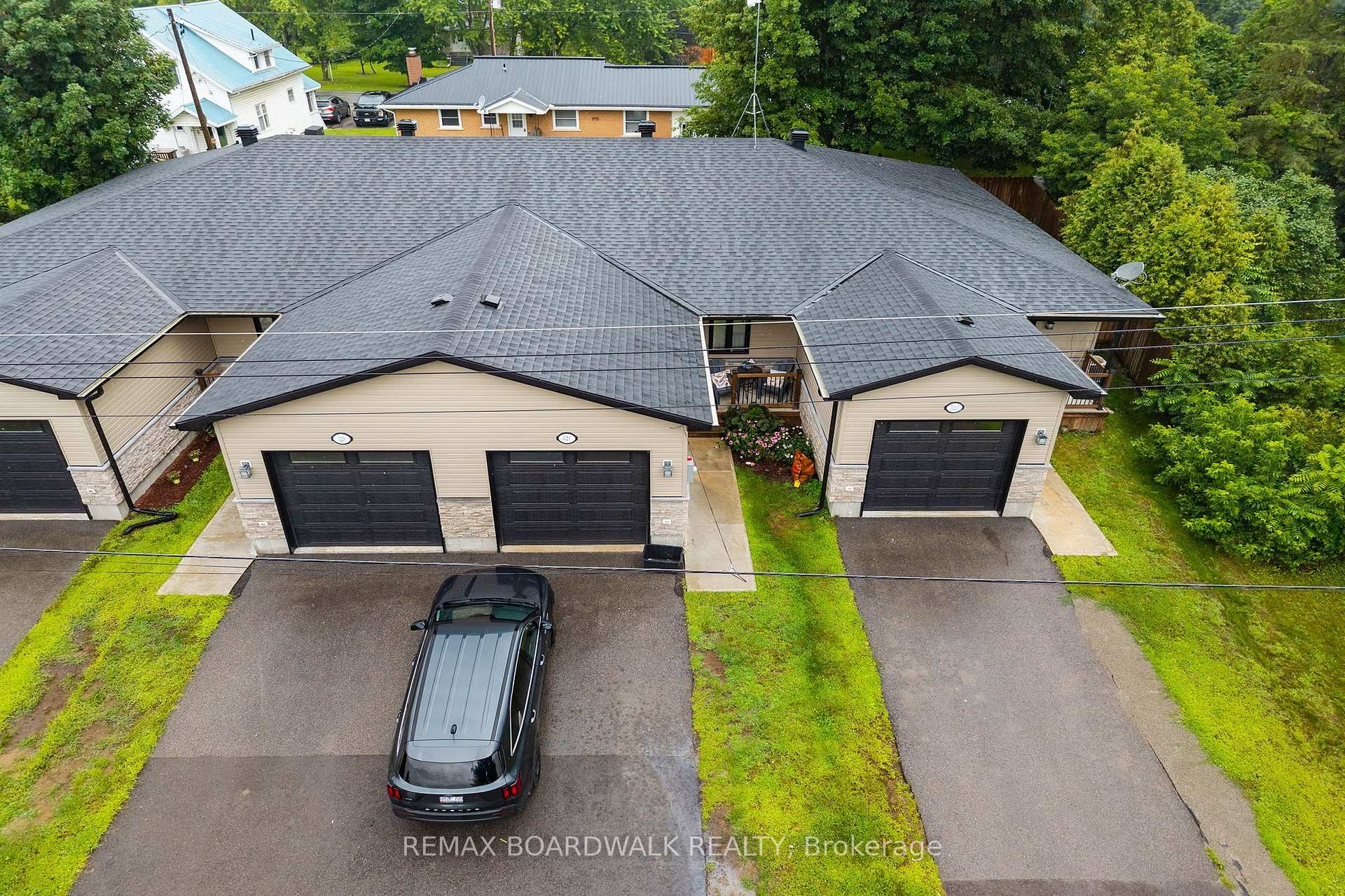Photo 6 of Unit C, 32 David Street, Edwardsburgh/Cardinal, Edwardsburgh/Cardinal Twp — HOMEH