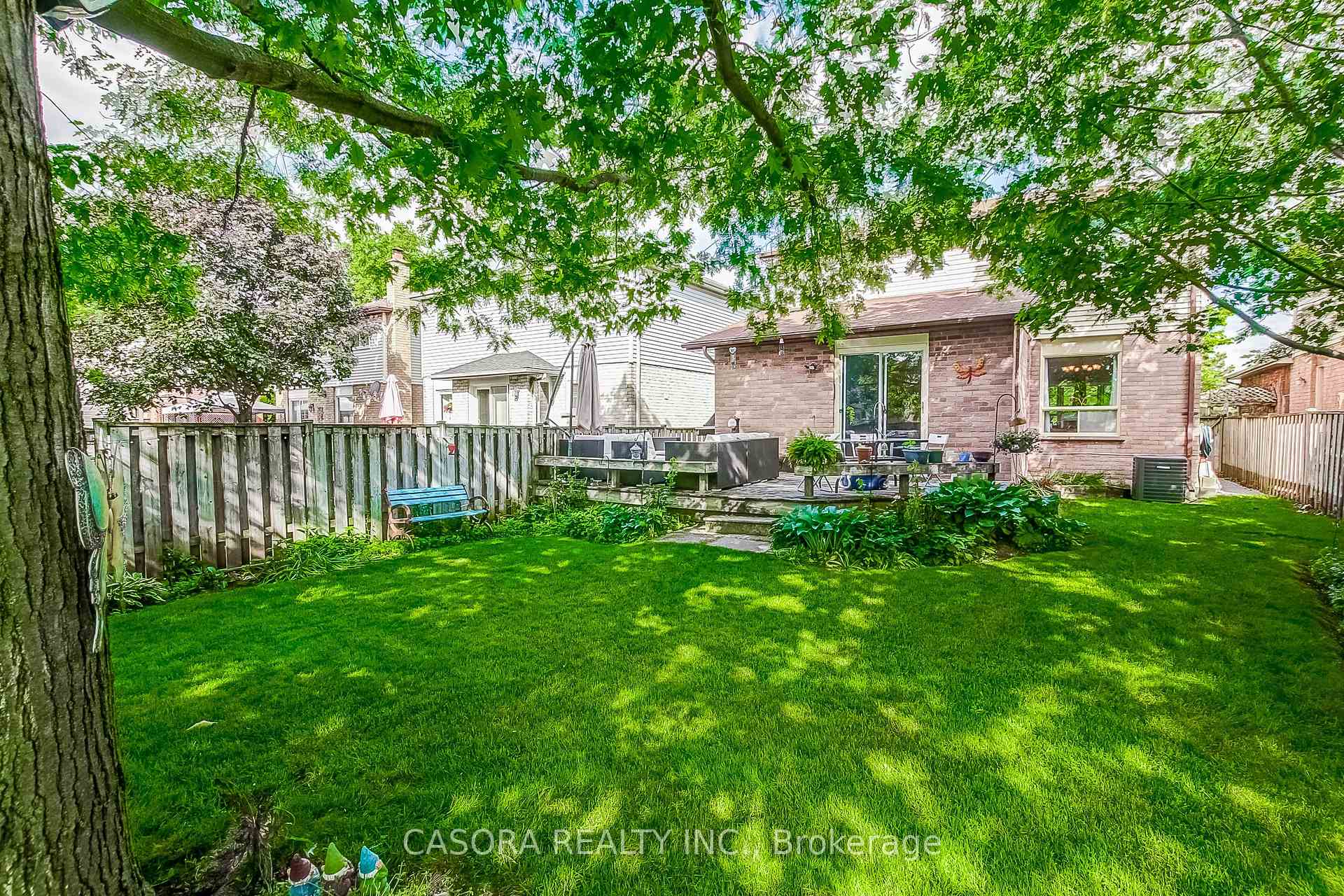 Photo 30 of 2461 Headon Forest Drive, Burlington, Headon — HOMEH