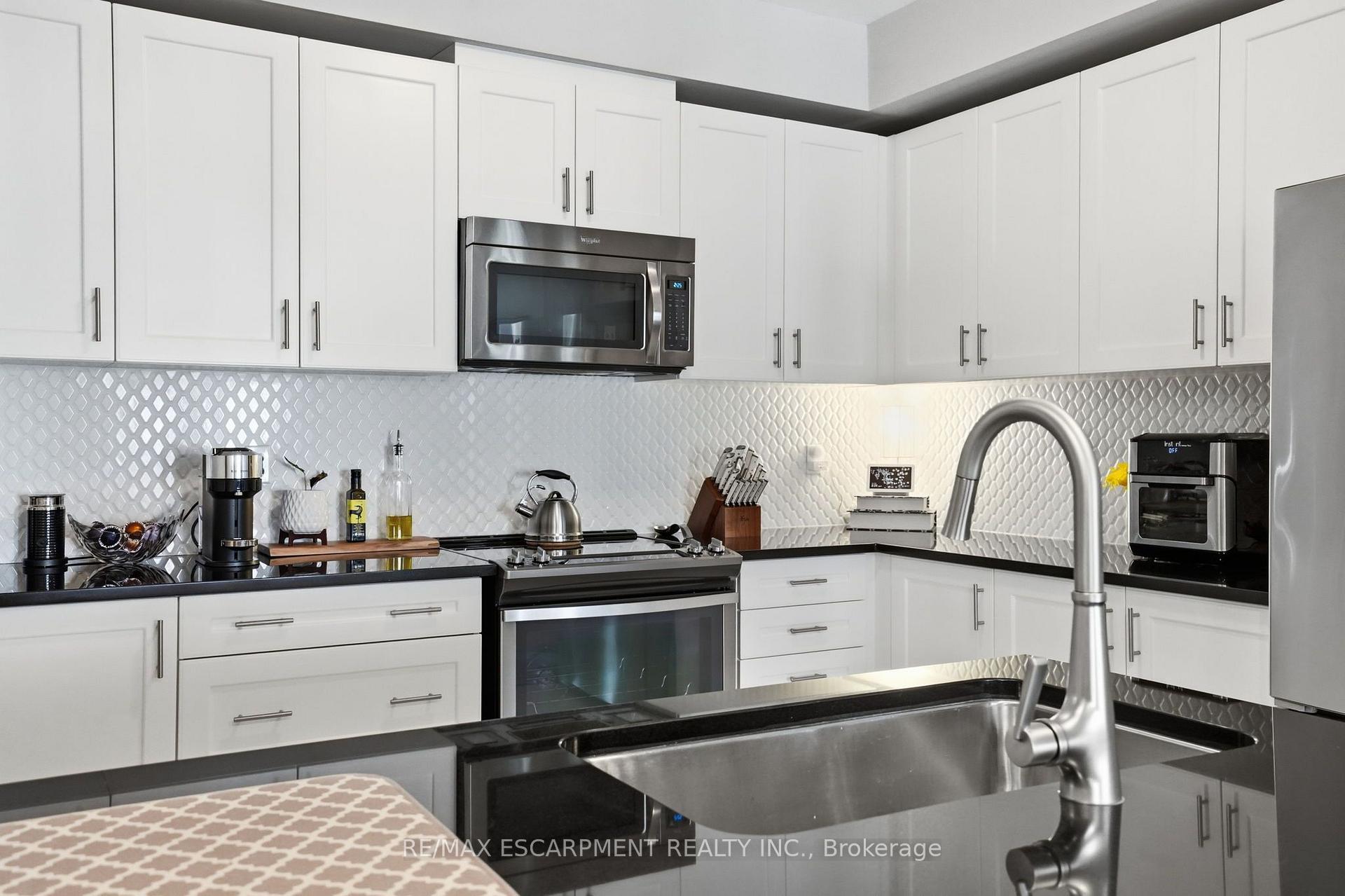 Photo 7 of 87 Hugill Way, Hamilton, Waterdown — HOMEH