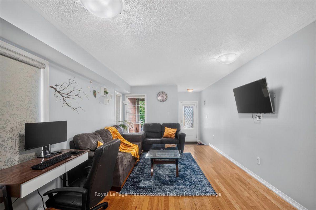 Photo 2 of 1138 Charlton Way, Milton, Dempsey — HOMEH