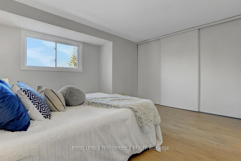 Photo 13 of 2603 Pimlico Crescent, Ottawa, Emerald Woods/Sawmill Creek — HOMEH