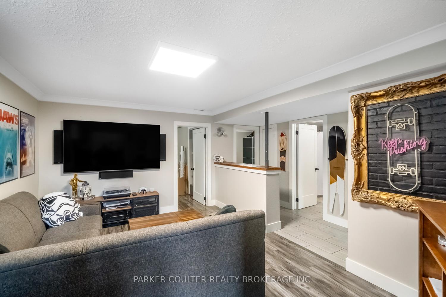 Photo 14 of 216 Mapleton Avenue, Barrie, Holly — HOMEH