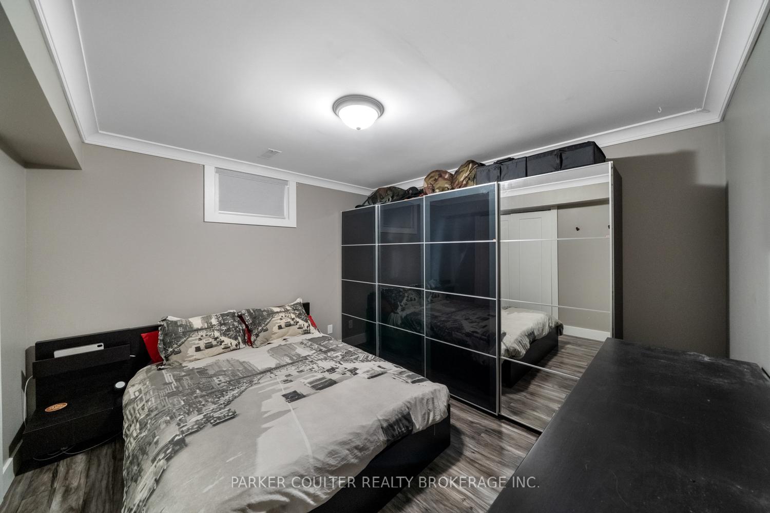 Photo 20 of 216 Mapleton Avenue, Barrie, Holly — HOMEH