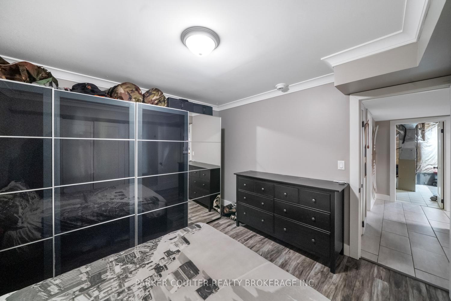 Photo 21 of 216 Mapleton Avenue, Barrie, Holly — HOMEH
