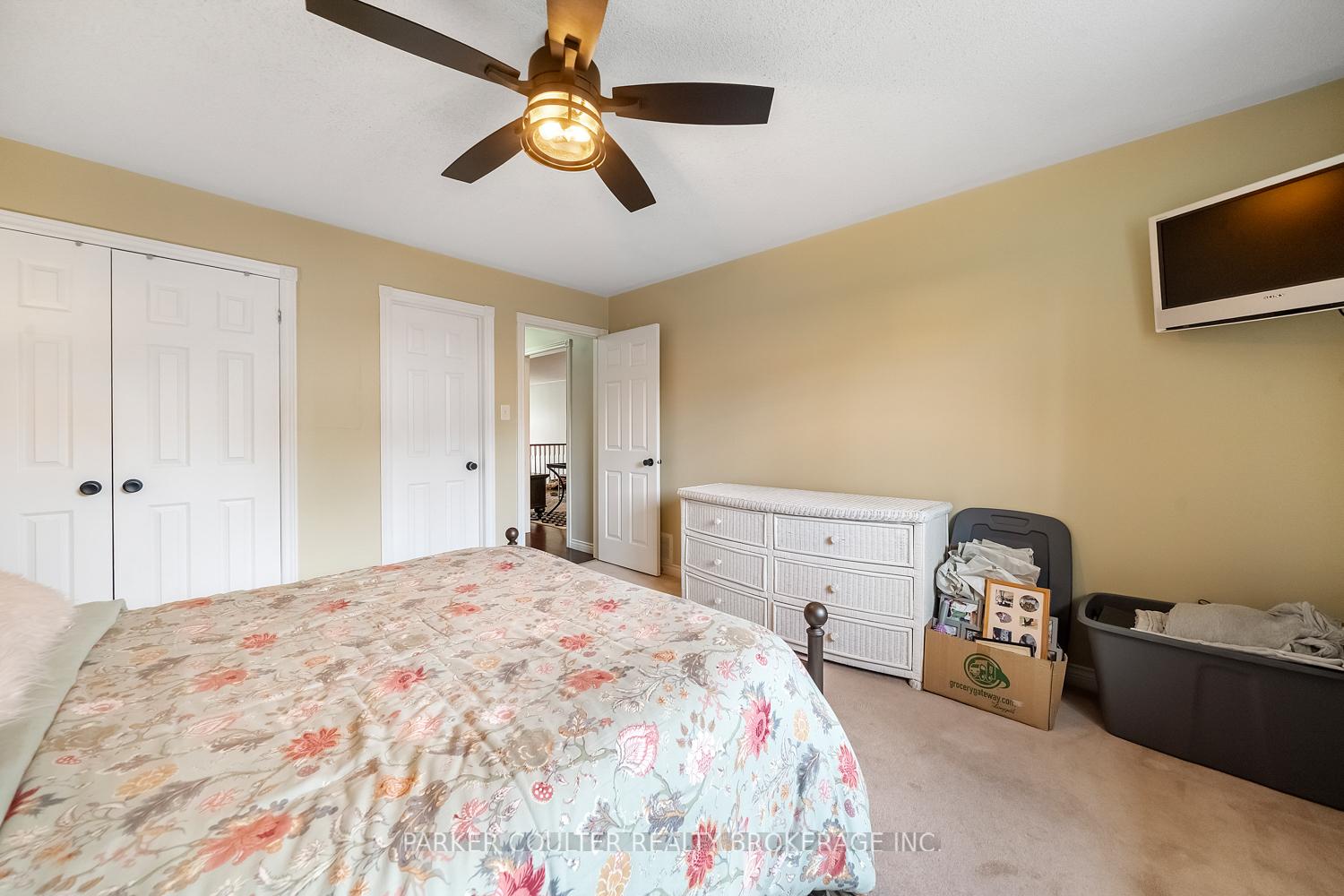 Photo 27 of 216 Mapleton Avenue, Barrie, Holly — HOMEH
