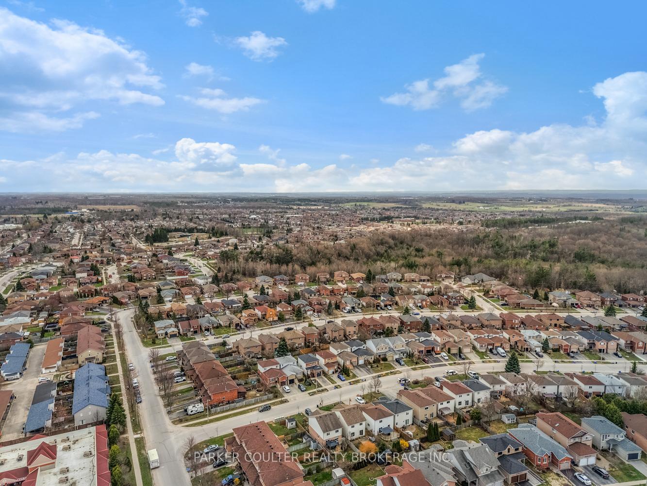 Photo 38 of 216 Mapleton Avenue, Barrie, Holly — HOMEH