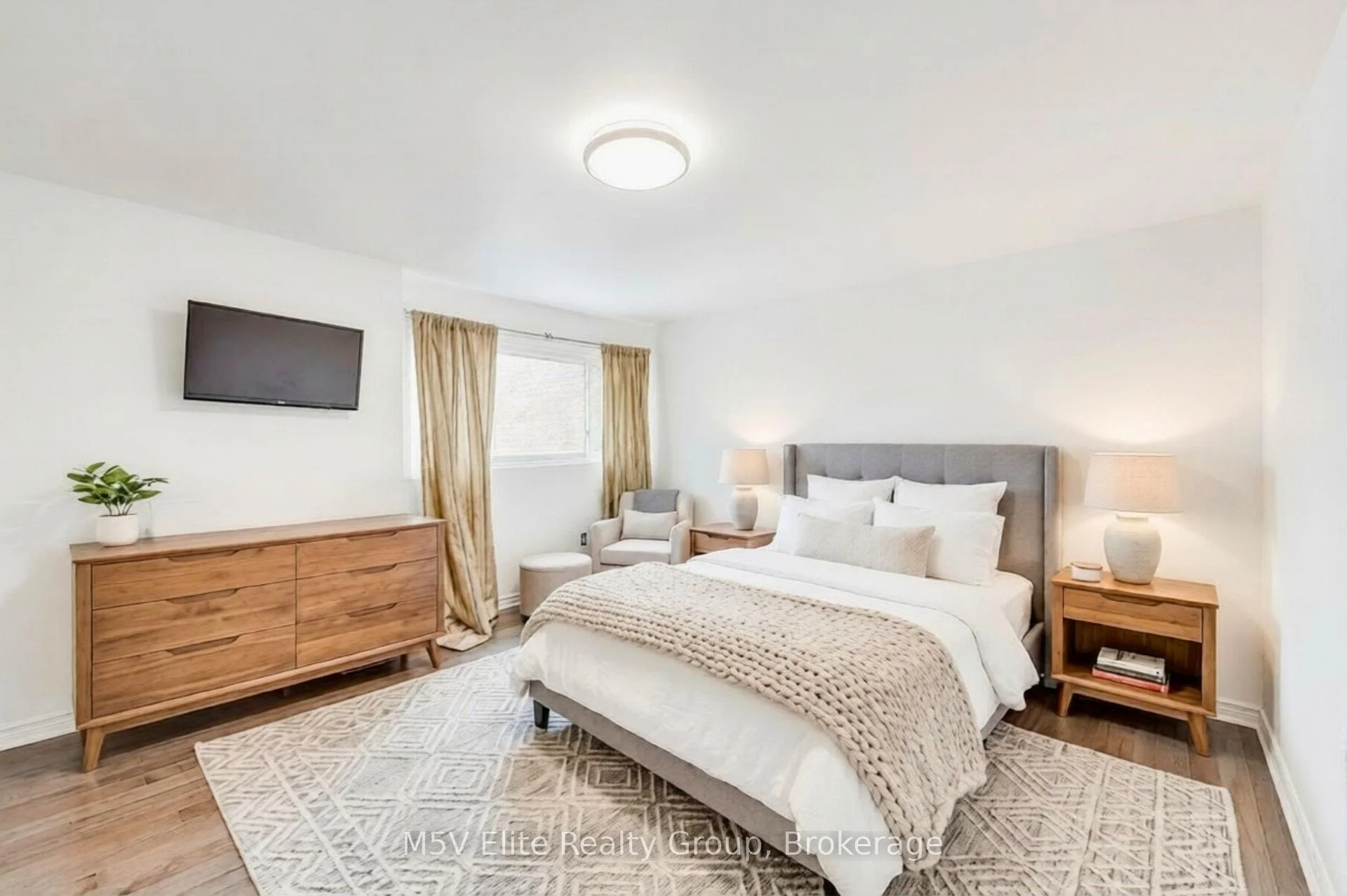 Photo 18 of Unit 2, 105 Dovedale Drive, Whitby, Downtown Whitby — HOMEH