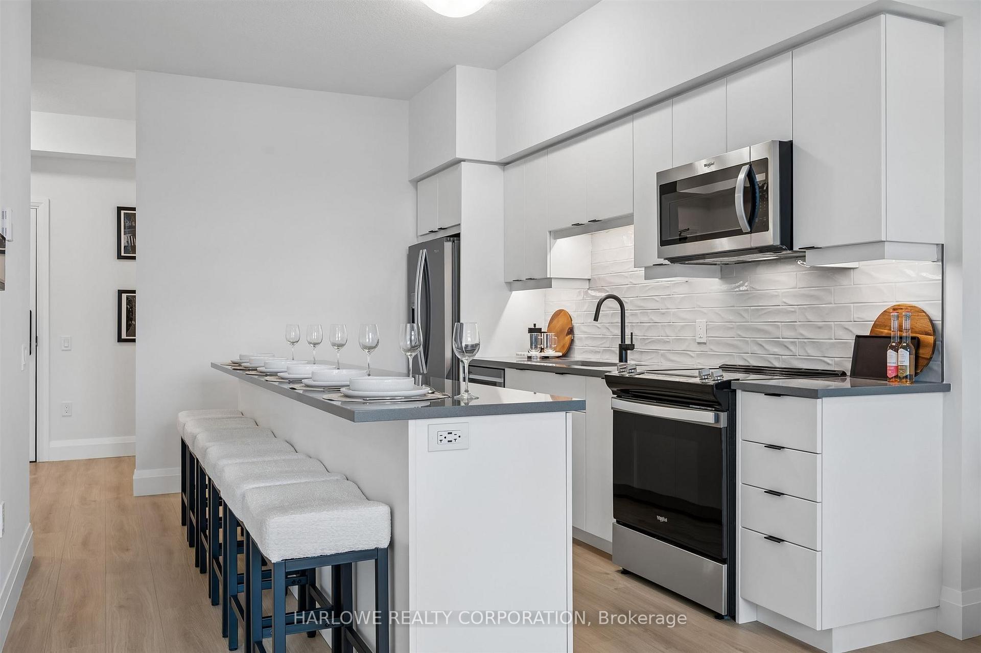 Photo of Unit 301, 93 Arthur Street S