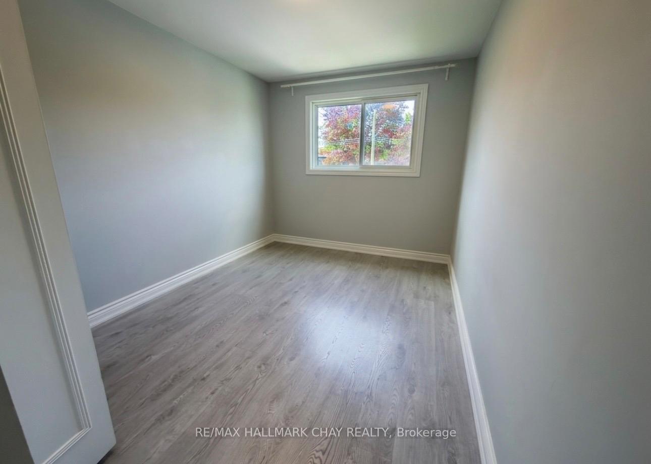 Photo 16 of 19 Carol Road, Barrie, Allandale Heights — HOMEH